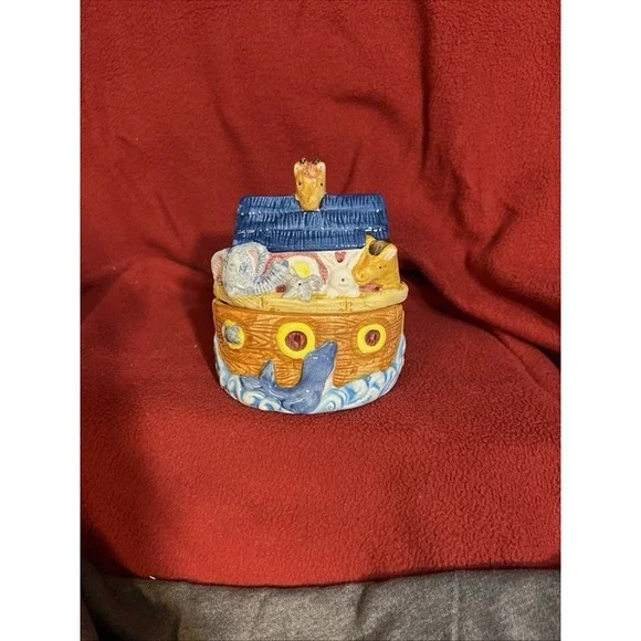 Noah's‎ Ark Ceramic Sugar & Creamer and Cookie Jar 3 Piece Set (2039)